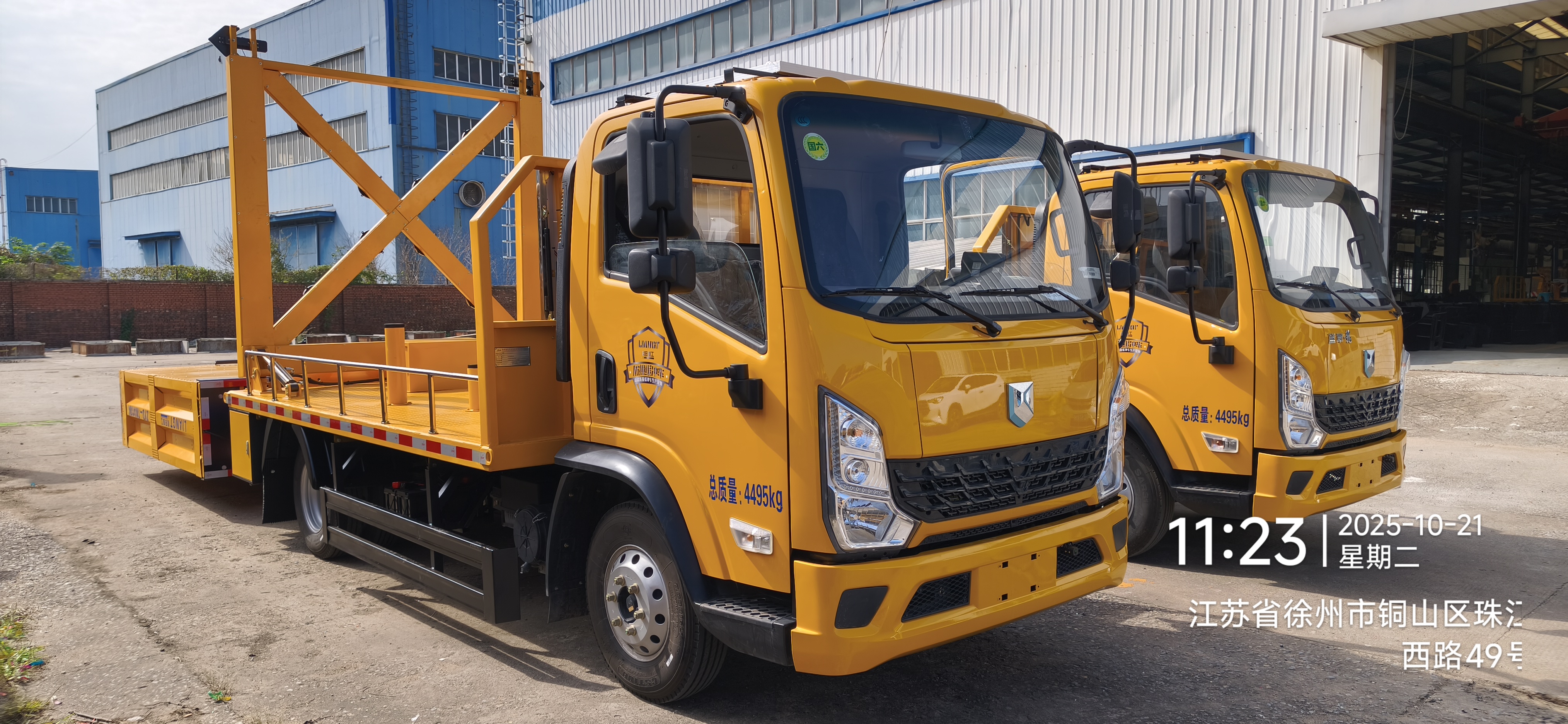 防撞緩沖車是什么東西？具體在高速道路上能起到什么作用？-有駕